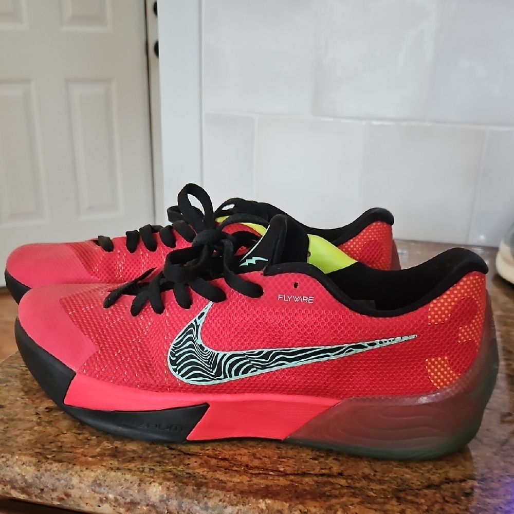 Nike KD trey 5 II Size 10